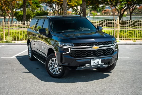 Chevrolet Suburban Black (8 seats)