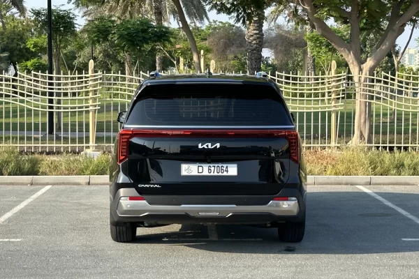 Kia Carnival Black