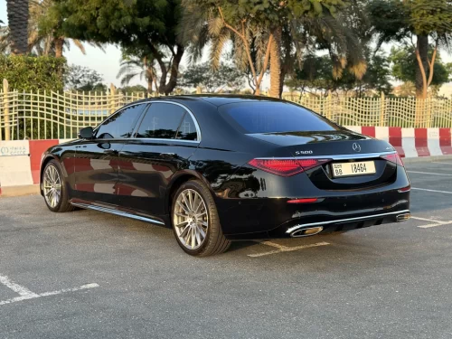 Mercedes-Benz S 500 Black