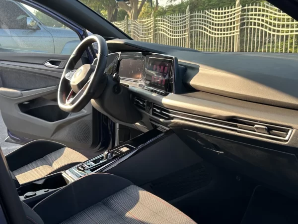 Volkswagen Golf GTI Blue