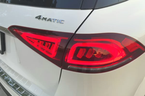 Mercedes GLE 450 White